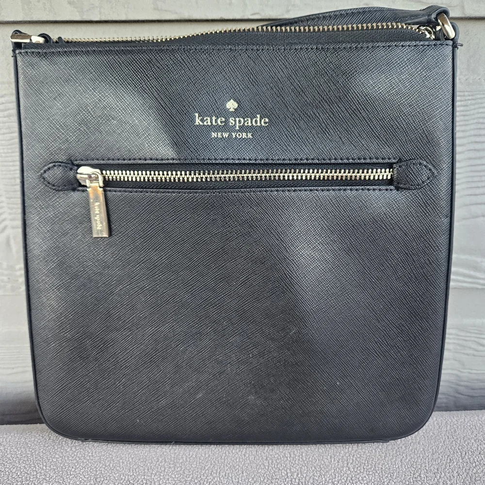 Kate Spade Sadie North South Crossbody Purse Black Leather Square